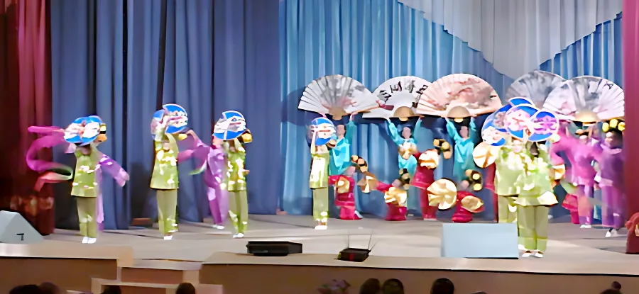 "Свежий ветер" принес весну в Менделеевск