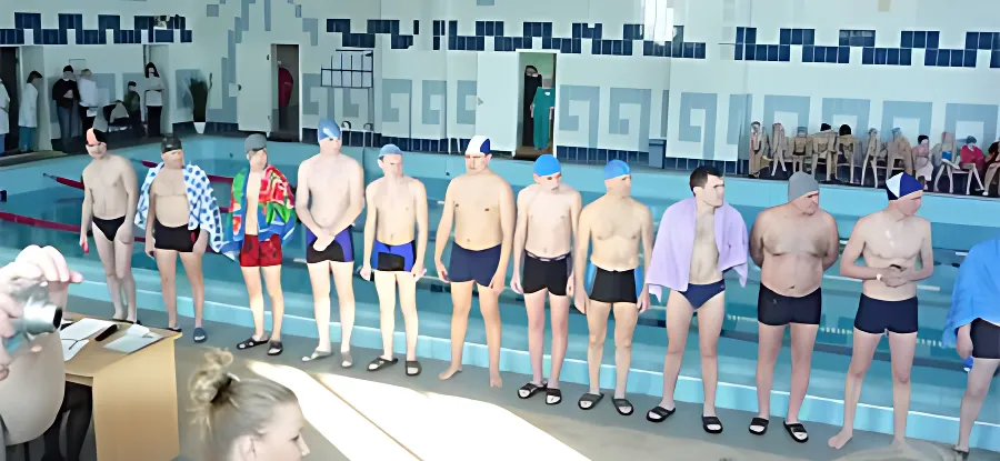 Состоялся заплыв руководителей в "Нептуне"