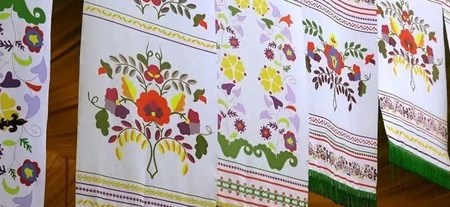 Вышитое полотенце – в подарок батырам Сабантуя