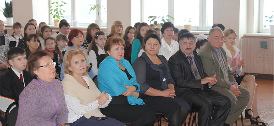 Научному обществу учащихся "Искатель" - 15 лет!