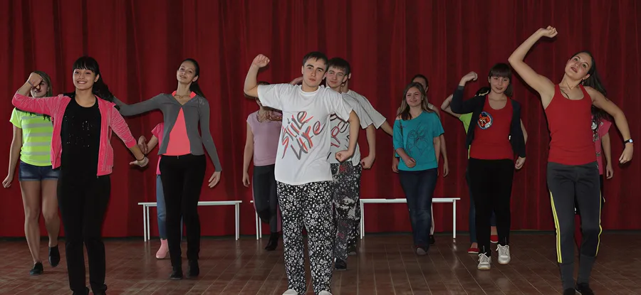 Вечер выпускников в школе №1 г. Менделеевска