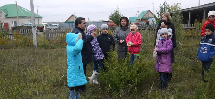 Ребята из приюта "Камские зори" побывали в Менделеевском лесничестве