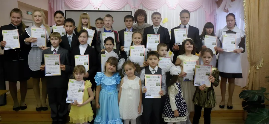 В ЦДТ прошел конкурс чтецов «Мой любимый завод»