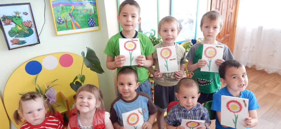 Открытки к 9 мая от ребят из приюта "Камские Зори"