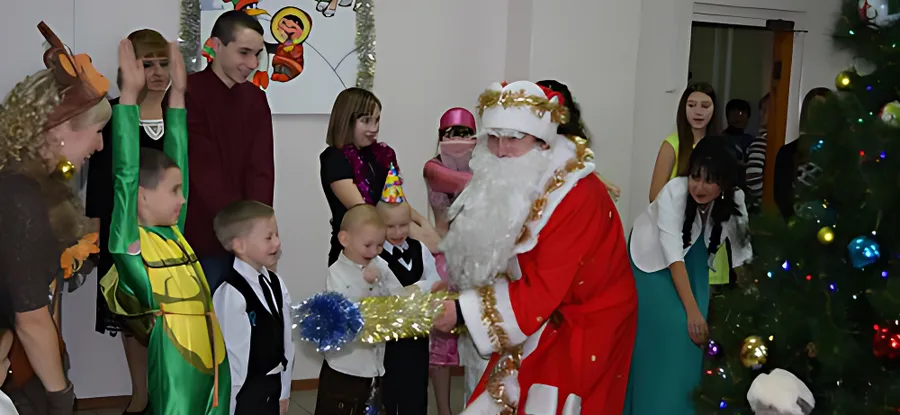 Новогодний праздник в приюте "Камские зори"