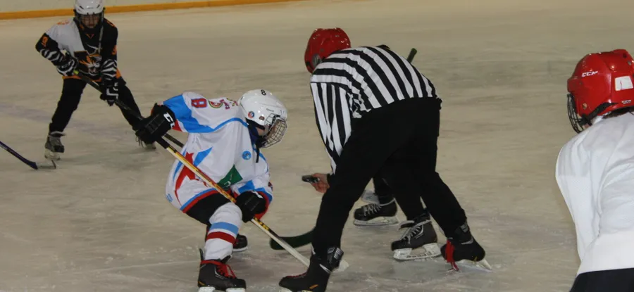 Юные хоккеисты Менделеевска вышли в финал соревнований