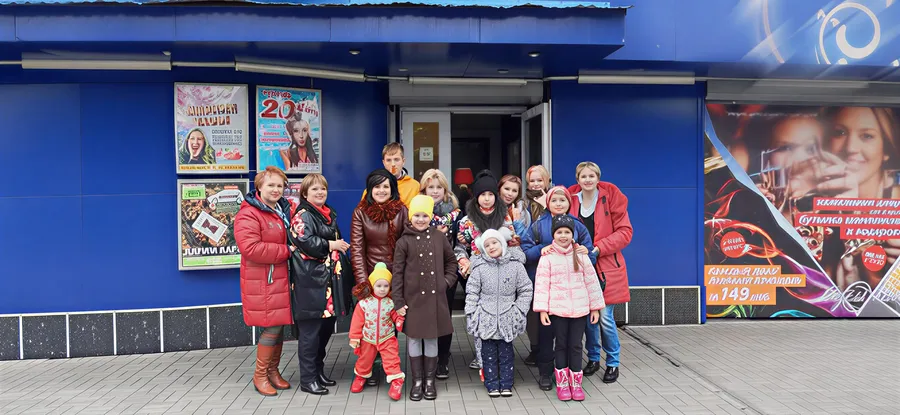 Ребята из приюта "Камские зори" посетили волшебный мир театра