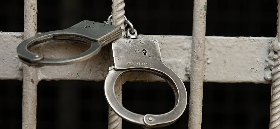 За угрозу представителю власти - в тюрьму