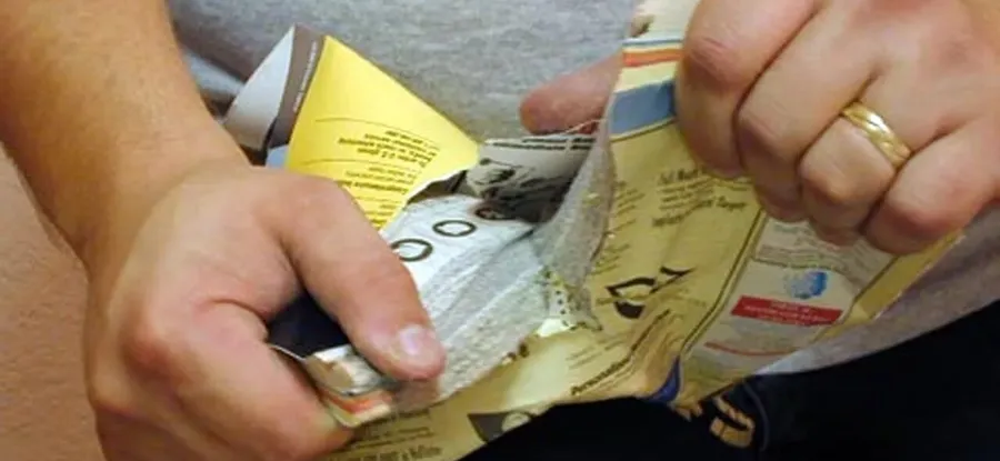 За порчу агитационного материала - под суд