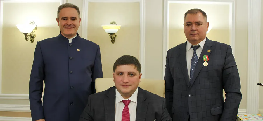 Глава Менделеевского района Валерий Чершинцев досрочно сложил полномочия