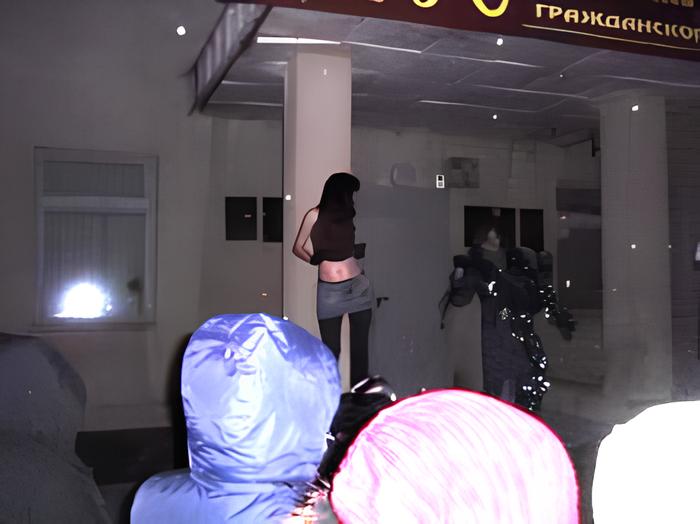 Новогодний стриптиз