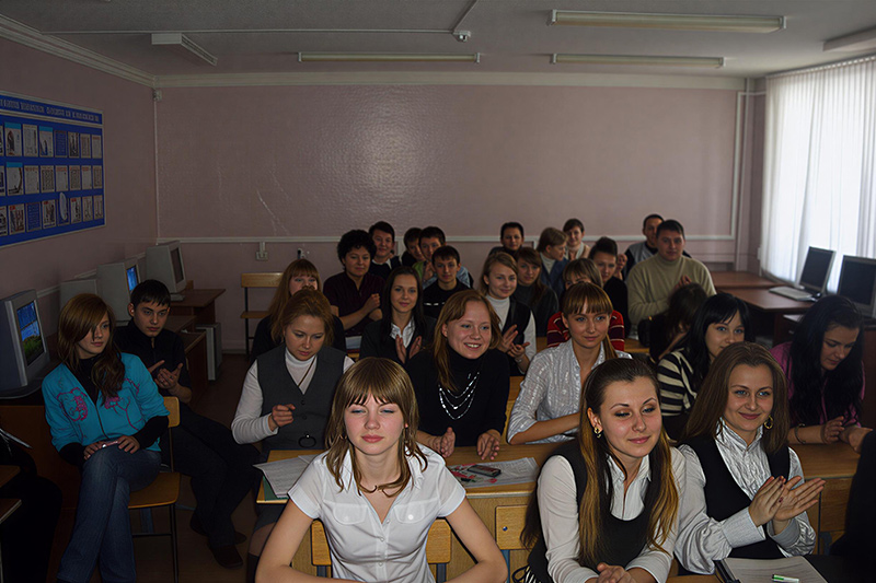 А программистов - много!