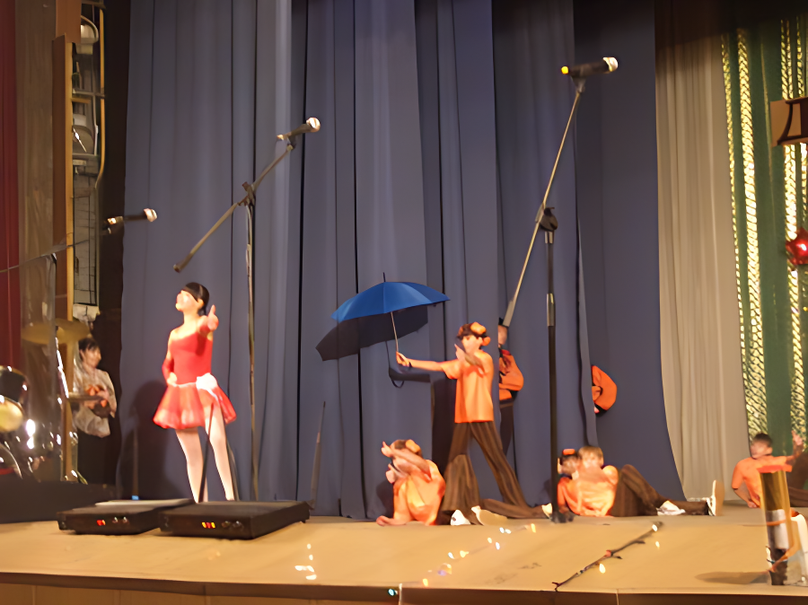 "Кристалльные" танцы