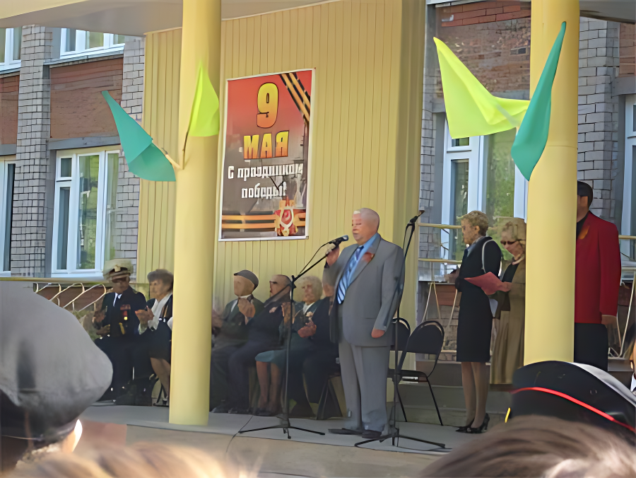 Открытие Аллеи Героев в Менделевске