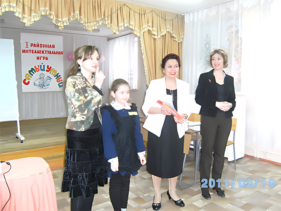 Награждение победителя районного конкурса "Самый умный третьеклассник" - Хафизовой Лейлы