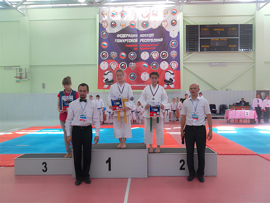 Менделеевские спортсмены в призерах в Ижевске