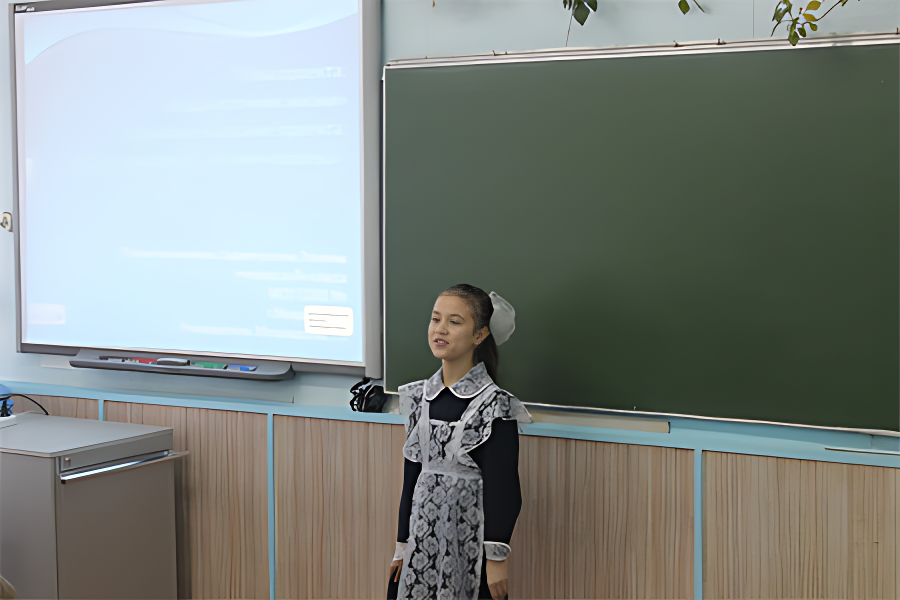 15-ти летие Научного Общества Учащихся "Искатель" Менделеевск. школа №1