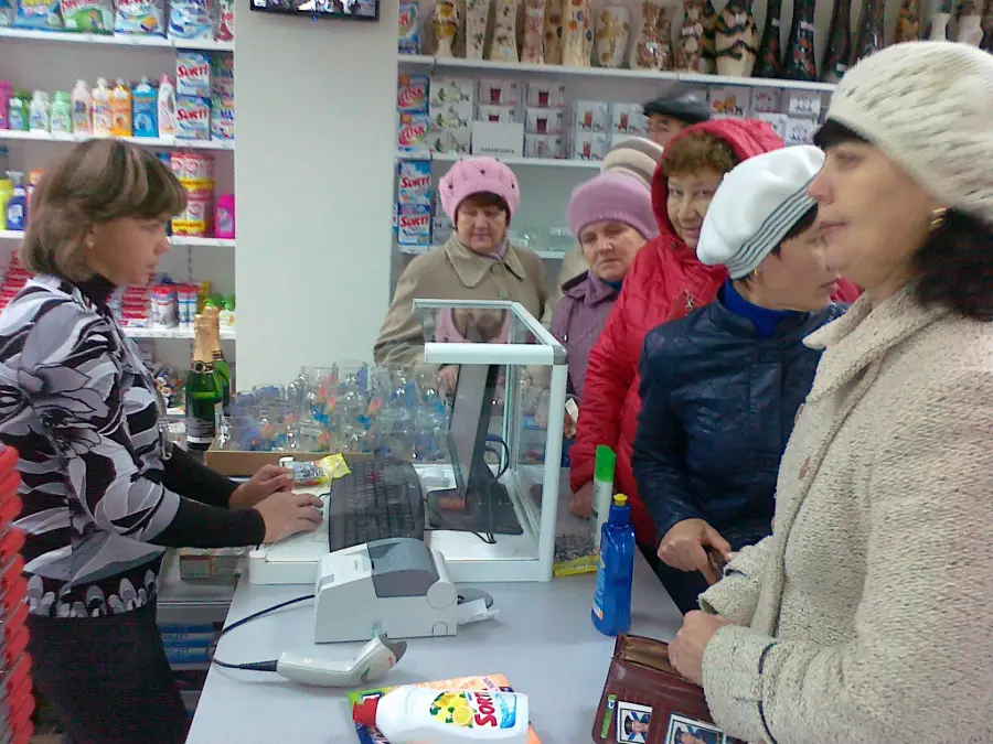 Магазин 'Люкс' в Менделеевске