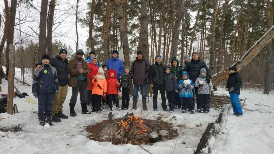 Новогоднее путешествие совета отцов г. Менделеевска с детьми на Каму